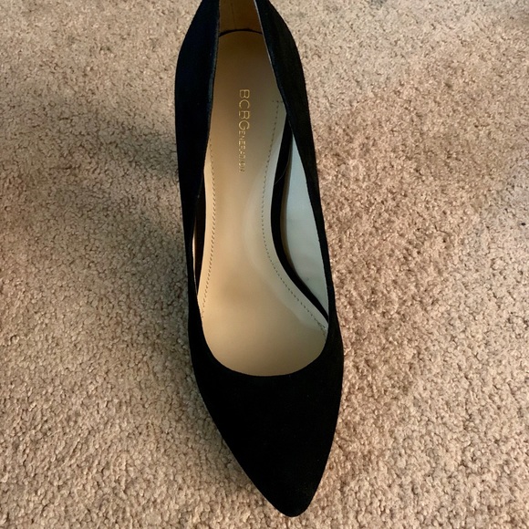 BCBG Heels - LIKE NEW - Picture 3 of 6